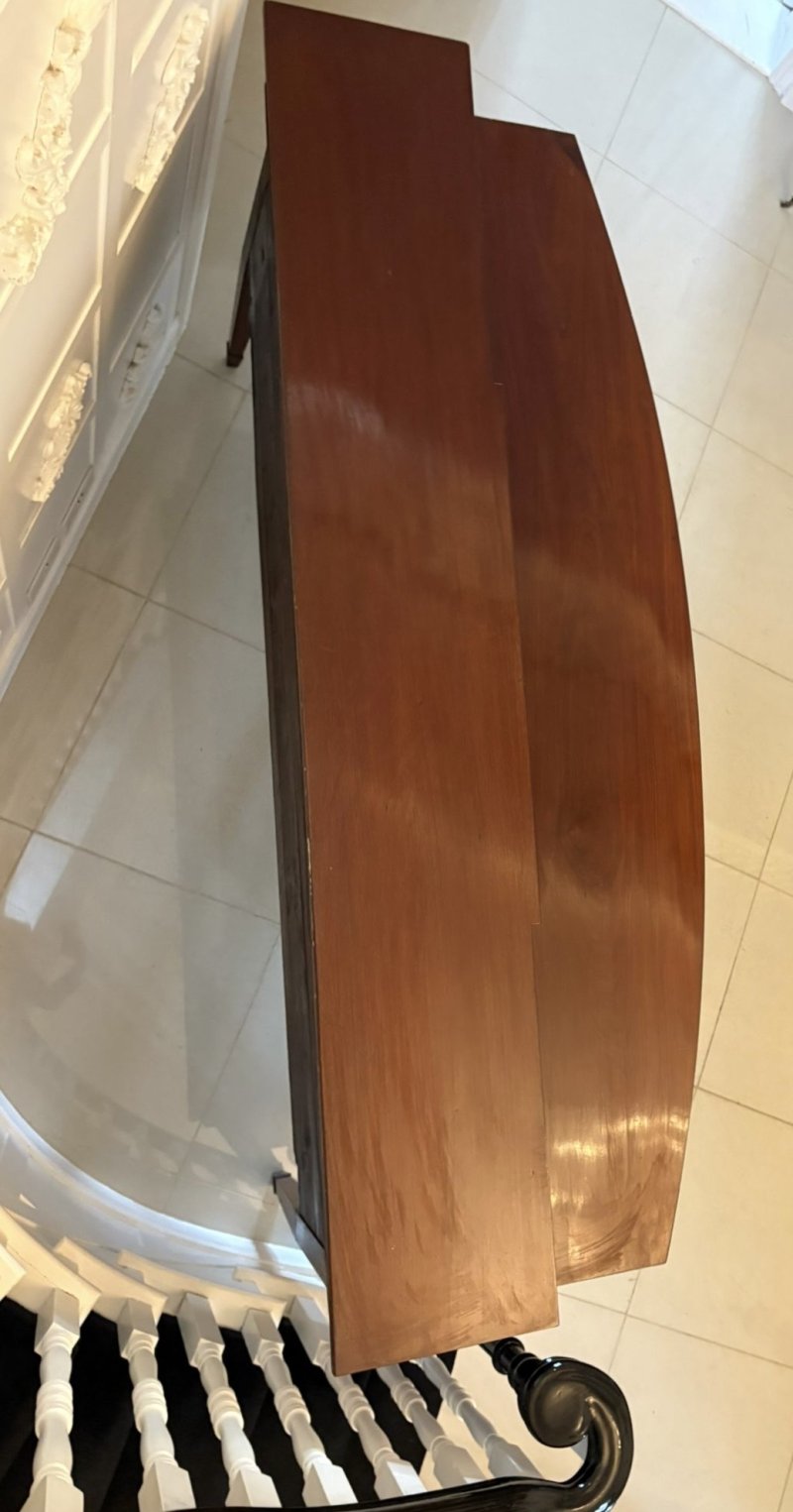 Outstanding Quality Large Antique George III Mahogany and Boxwood Strung Bow Fronted Sideboard - Image 5